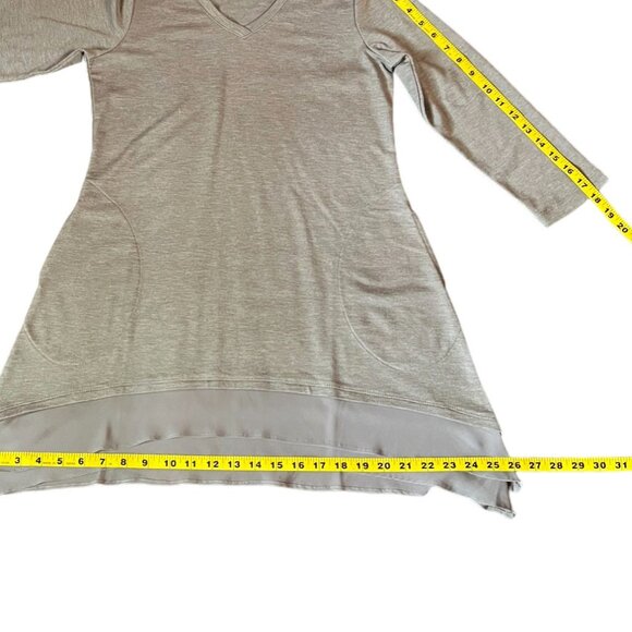 LOGO Lounge Taupe Tunic w/2 Front Pockets & 2-Tier Sheer Ruffle Hem, Size XXS - Picture 5 of 9